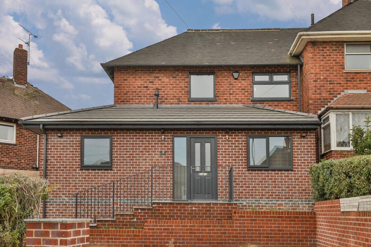 Holiday home Magnificent, Renovated Whole House With Garden